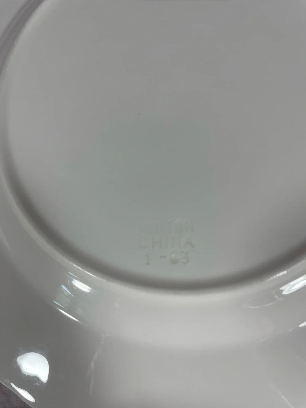 Vintage Minton White Fife Bone China 3 Salad Plates 7 7/8” England Discontinued